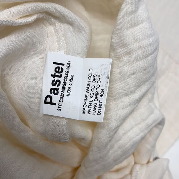 Pastel yoke romper with ruffle neck and bow kids girls sz 18 months New - Picture 6 of 8